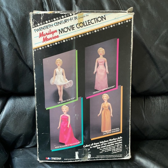 Marilyn Monroe The Seven Year Itch Doll - Picture 2 of 14